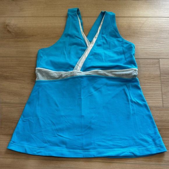 891 Lululemon Deep V Athletic Tank Blue/Gingham - Picture 1 of 6